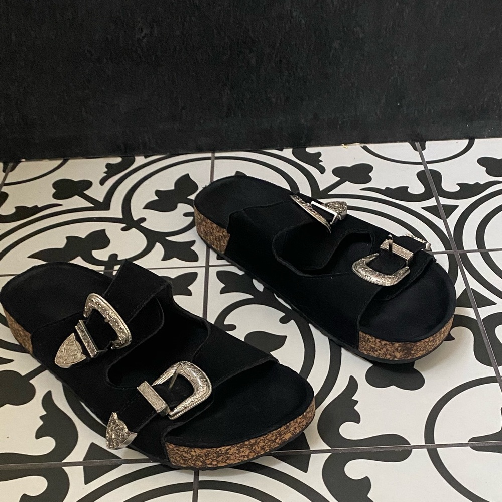 Anna Black with Silver Buckle Slides size 9